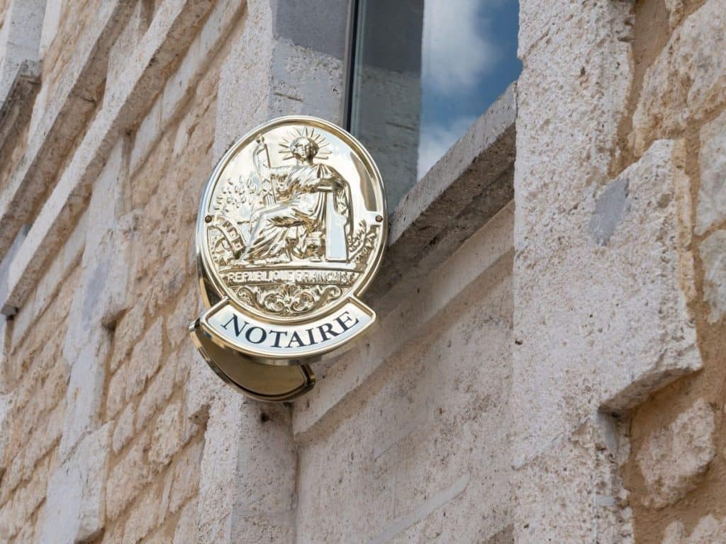 notaire auvergne trouver votre notaire en auvergne grâce à l'annuaire